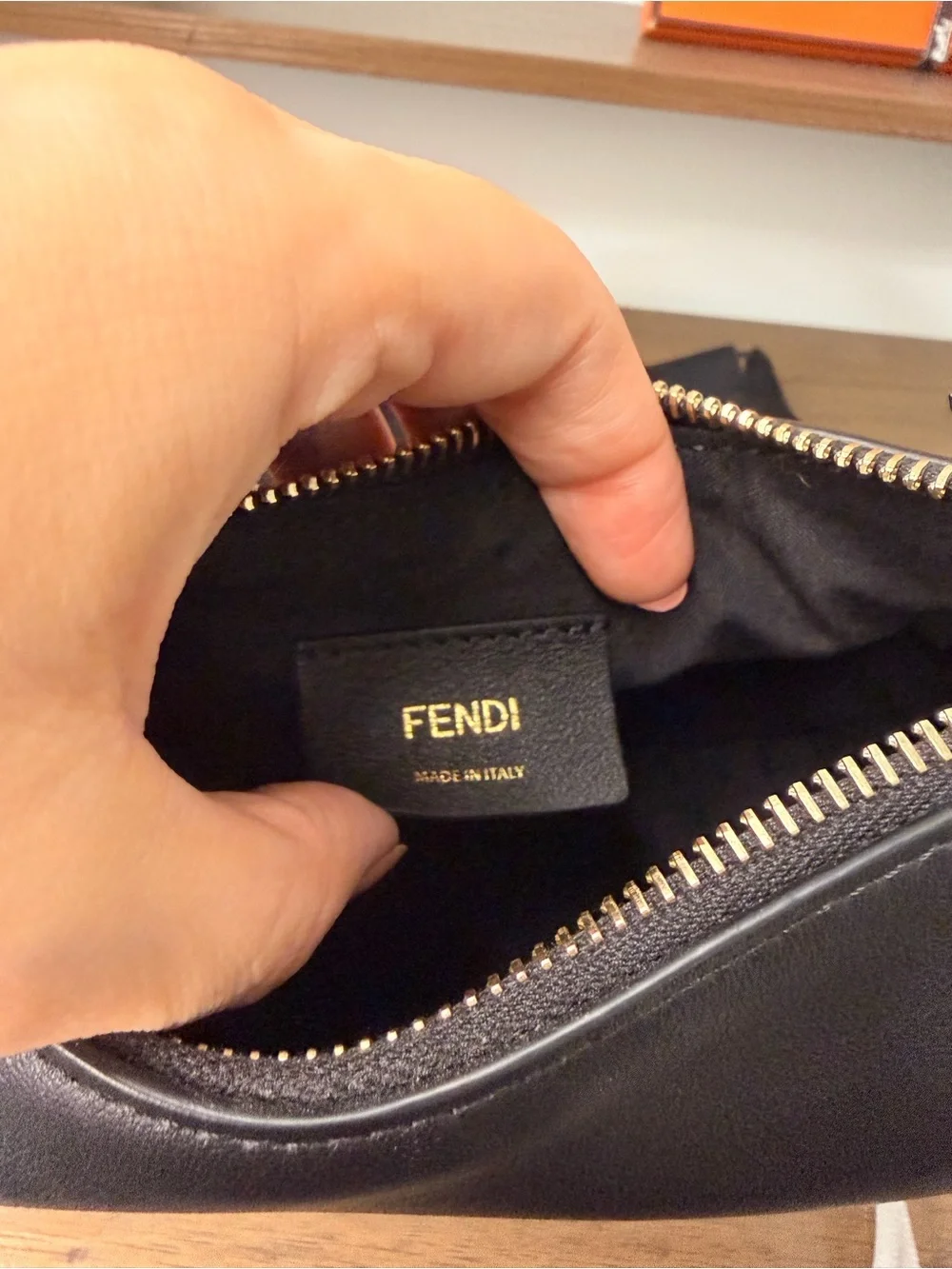 Authentic FENDI Fendigraphy Mini in Black - Brand New With Tags - Picture 8 of 15